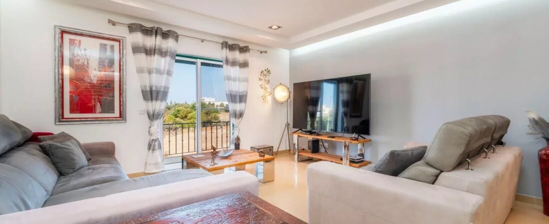 Apartamento T4 com Terraço de 168 m² – Olhão (junto ao Ria Shopping)